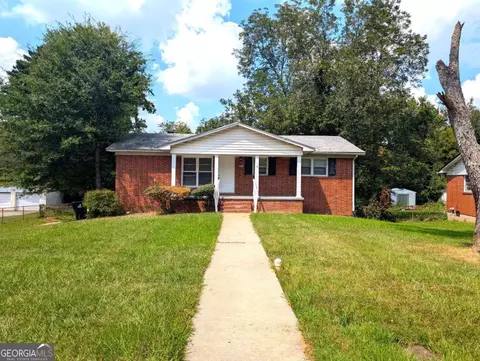 5243 Joan Of Arc Pl, Atlanta, GA 30349