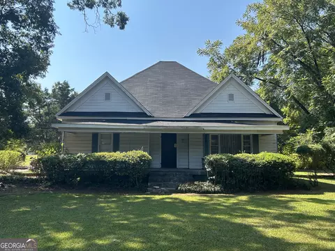 1384 Millers Mill Rd, Stockbridge, GA 30281