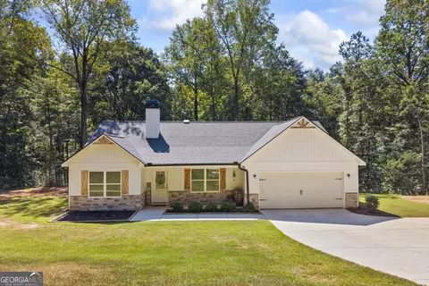 127 Mayfield Rd, Homer, GA 30547