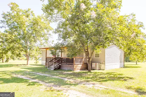 Exterior - 2702 Ware St, Blackshear, GA 31516 photo 6 of 6