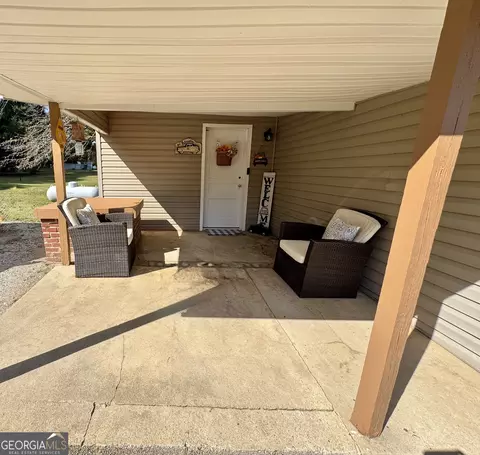 Exterior - 282 Wilcox Rd, Lagrange, GA 30241 photo 4 of 6