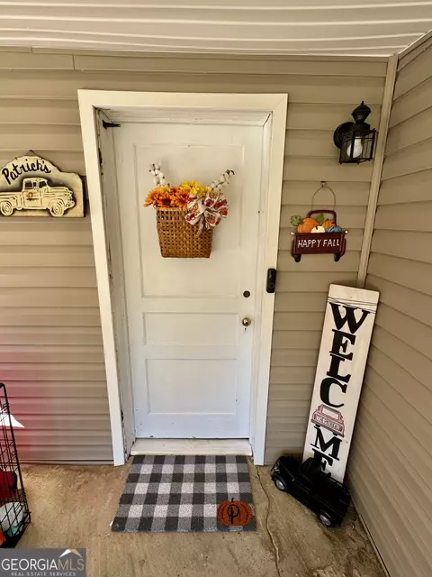 Exterior - 282 Wilcox Rd, Lagrange, GA 30241 photo 5 of 6