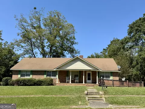 324 N Rhodes St, Union Point, GA 30669