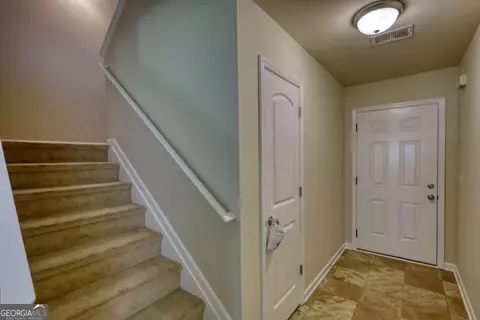 Entry Way - 11224 Aliyah Dr, Hampton, GA 30228 photo 4 of 13