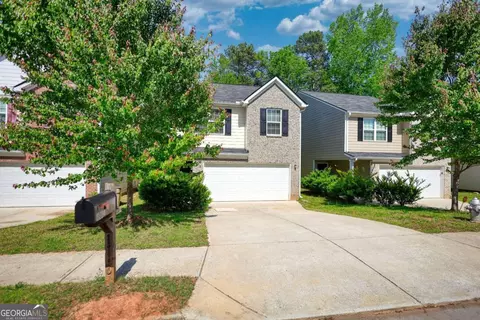 Exterior - 11224 Aliyah Dr, Hampton, GA 30228 photo 6 of 8