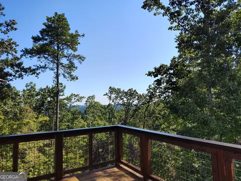 Exterior - 929 Crescent Dr, Toccoa, GA 30577 photo 15 of 15