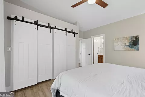 Bedroom - 929 Crescent Dr, Toccoa, GA 30577 photo 7 of 8