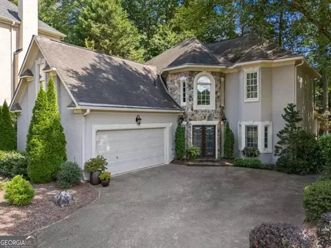 613 Villa Estates Ln, Woodstock, GA 30189