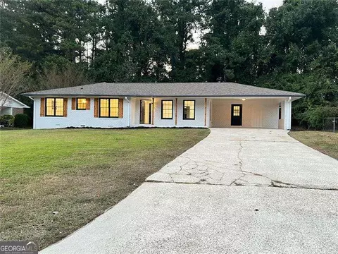 4140 Weston Dr, Powder Springs, GA 30127