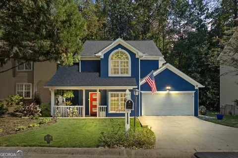 637 N Fairfield Dr, Peachtree City, GA 30269