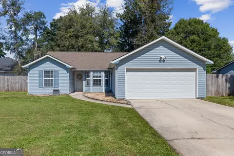 108 Chestnut Ct, Kingsland, GA 31548