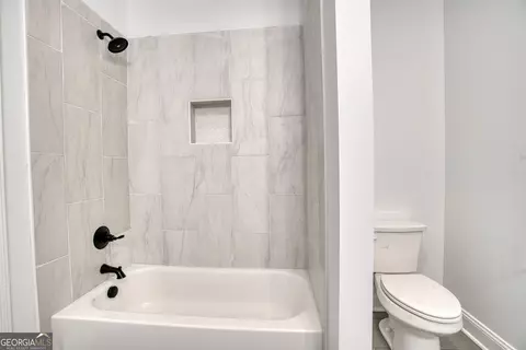 Bath - 138 Eighth Ave #25, Rome, GA 30161 photo 6 of 6