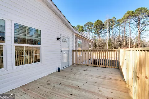 Exterior - 140 Emerald Dr, Clarkesville, GA 30523 photo 1 of 1