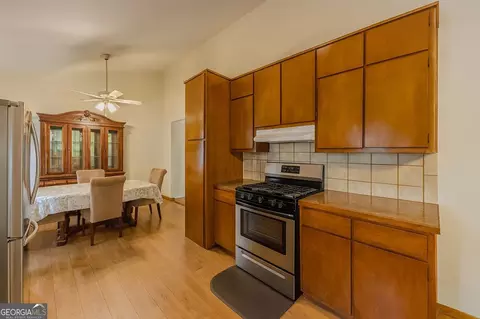 Kitchen - 2829 Cardinal Trce, Duluth, GA 30096 photo 1 of 1