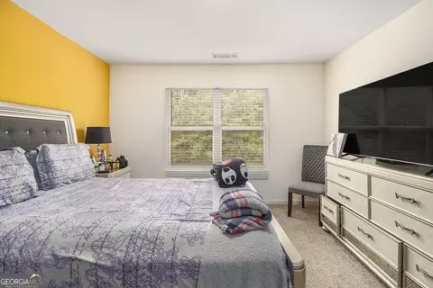 Bedroom - 11882 Fuller St, Hampton, GA 30228 photo 2 of 8