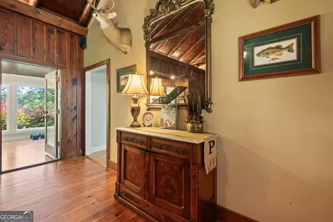 Entry Way - 1905 Johnson Rd, Macon, GA 31220 photo 3 of 5