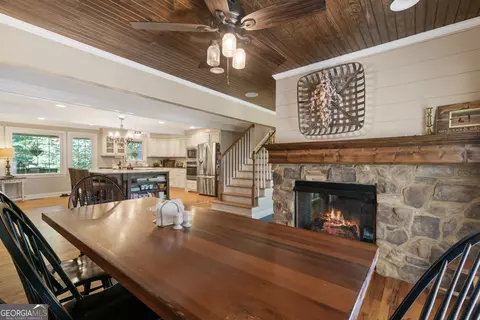 Dining - 1905 Johnson Rd, Macon, GA 31220 photo 3 of 4