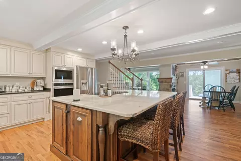 Kitchen - 1905 Johnson Rd, Macon, GA 31220 photo 11 of 12