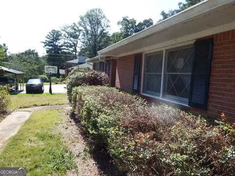 4134 Blackhawk Dr, Stone Mountain, GA 30083
