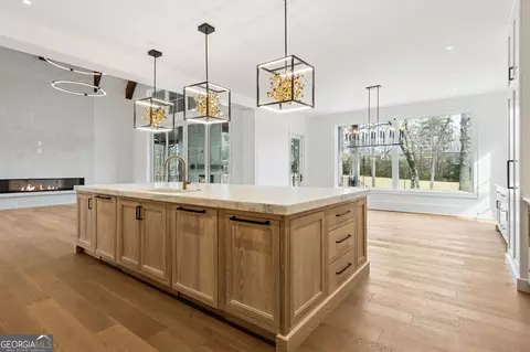 Kitchen - 4635 Whitestone Way, Suwanee, GA 30024 photo 8 of 15