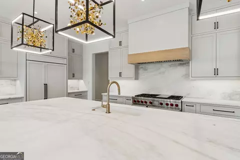 Kitchen - 4635 Whitestone Way, Suwanee, GA 30024 photo 4 of 15