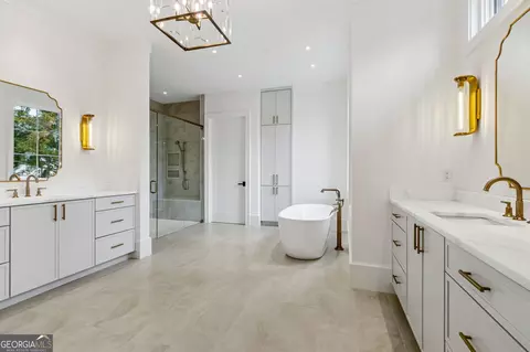Bath - 4635 Whitestone Way, Suwanee, GA 30024 photo 6 of 20