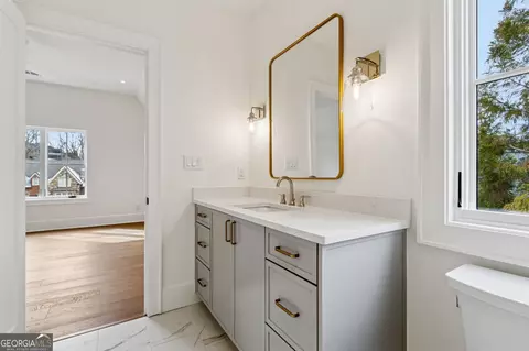 Bath - 4635 Whitestone Way, Suwanee, GA 30024 photo 18 of 20