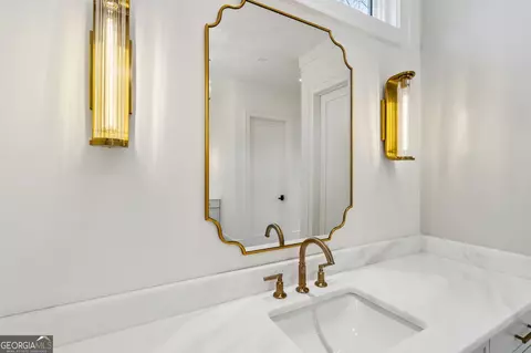 Bath - 4635 Whitestone Way, Suwanee, GA 30024 photo 12 of 20
