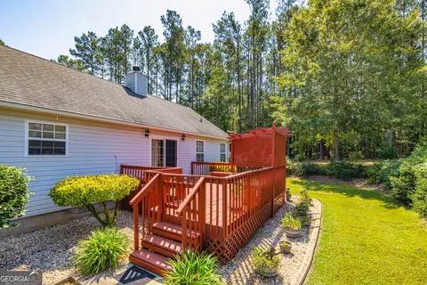 Exterior - 1190 Jackson Lake Rd, Jackson, GA 30233 photo 6 of 11
