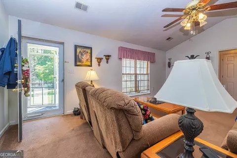 Entry Way - 1190 Jackson Lake Rd, Jackson, GA 30233 photo 1 of 1
