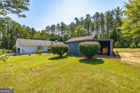 Exterior - 1190 Jackson Lake Rd, Jackson, GA 30233 photo 7 of 11