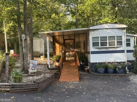 143 Cindy Pkwy, Cleveland, GA 30528