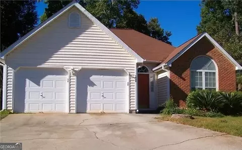 1438 Starling Ct, Hampton, GA 30228