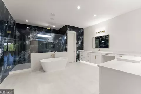 Bath - 2031 Jones Phillips Rd, Dacula, GA 30019 photo 6 of 14