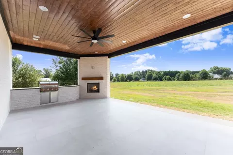 Exterior - 2031 Jones Phillips Rd, Dacula, GA 30019 photo 1 of 7