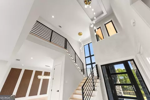 Entry Way - 2031 Jones Phillips Rd, Dacula, GA 30019 photo 6 of 11