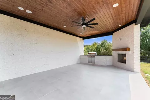 Exterior - 2031 Jones Phillips Rd, Dacula, GA 30019 photo 2 of 7