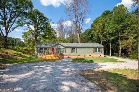 48 Wallace Gray Ct, Newnan, GA 30263