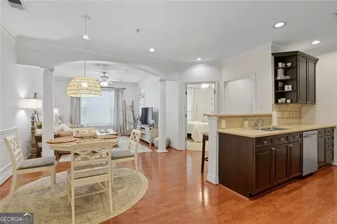 2306 Stratford Commons Cmns, Decatur, GA 30033