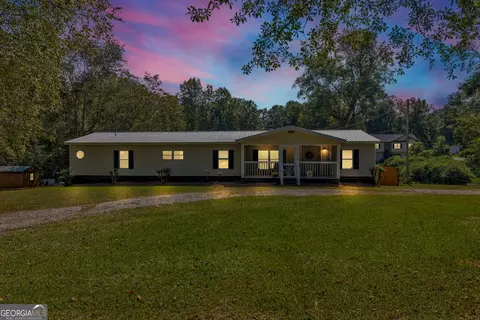 91 Neal St, Commerce, GA 30529 photo 3