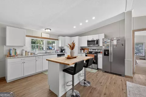 91 Neal St, Commerce, GA 30529 photo 8