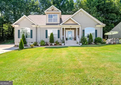 400 Sapling Ct, Temple, GA 30179