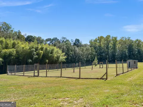 Exterior - 967 Five Points Rd, Barnesville, GA 30204 photo 10 of 24