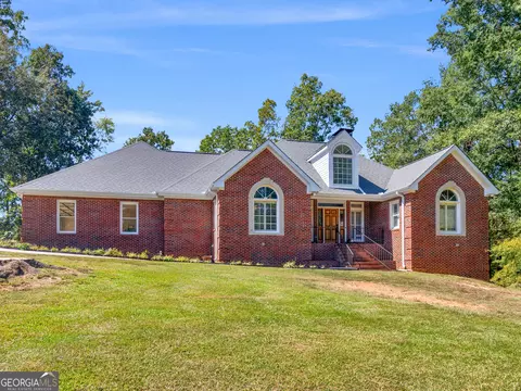 Exterior - 967 Five Points Rd, Barnesville, GA 30204 photo 7 of 24