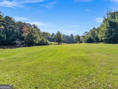 Exterior - 967 Five Points Rd, Barnesville, GA 30204 photo 23 of 24