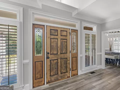 Entry Way - 967 Five Points Rd, Barnesville, GA 30204 photo 2 of 5