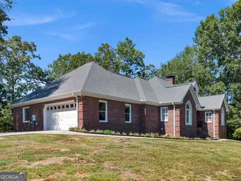 Exterior - 967 Five Points Rd, Barnesville, GA 30204 photo 9 of 24
