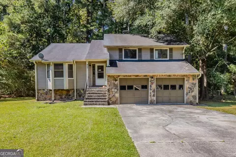 6785 Peppermill Ln, Atlanta, GA 30349