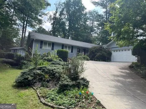4567 Sharon Valley Ct, Dunwoody, GA 30338