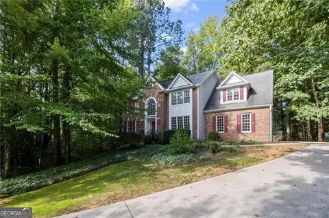 1030 Charleston Trce, Roswell, GA 30075